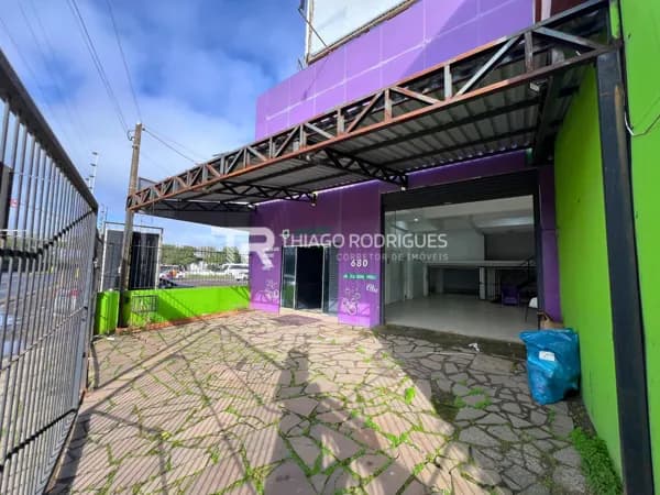 Loja Comercial de 300m² para Alugar na Av. Guilherme Schell com Pé Direito Duplo - Canoas/RS