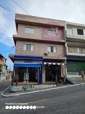 Casa Padrão sala, cozinha, quarto, w.c em frente á avenida comercial