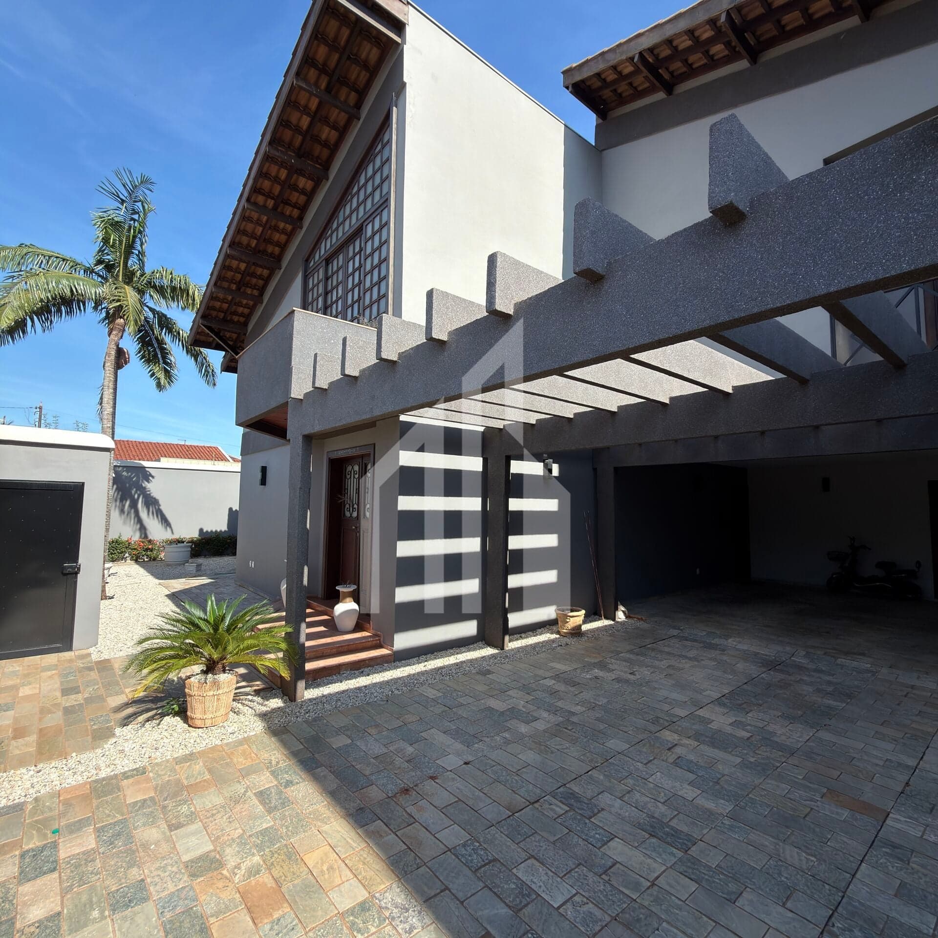 Sobrado Alto Padrão