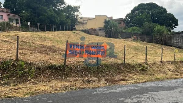 Lote bem localizado no bairro Magalhães - Pedro Leopoldo/MG