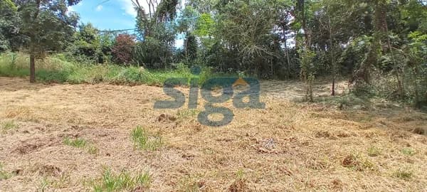Lote de aproximadamente 1.700m²