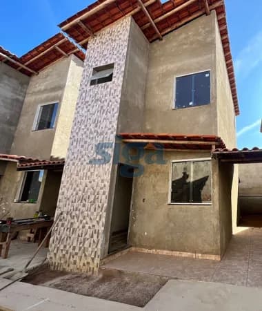 Casa Duplex em Condomínio Residencial