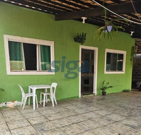 Casa com 6 kitnets
