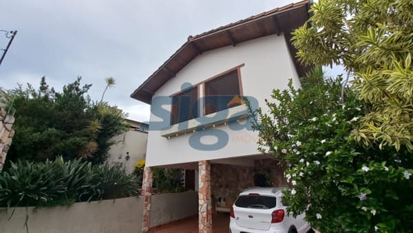 Casa Padrão bem localizado no bairro Roberto Belizário - Pedro Leopoldo/MG