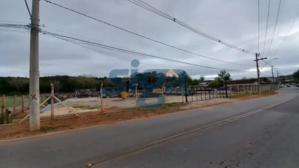 Excelente terreno para seu comércio/industria