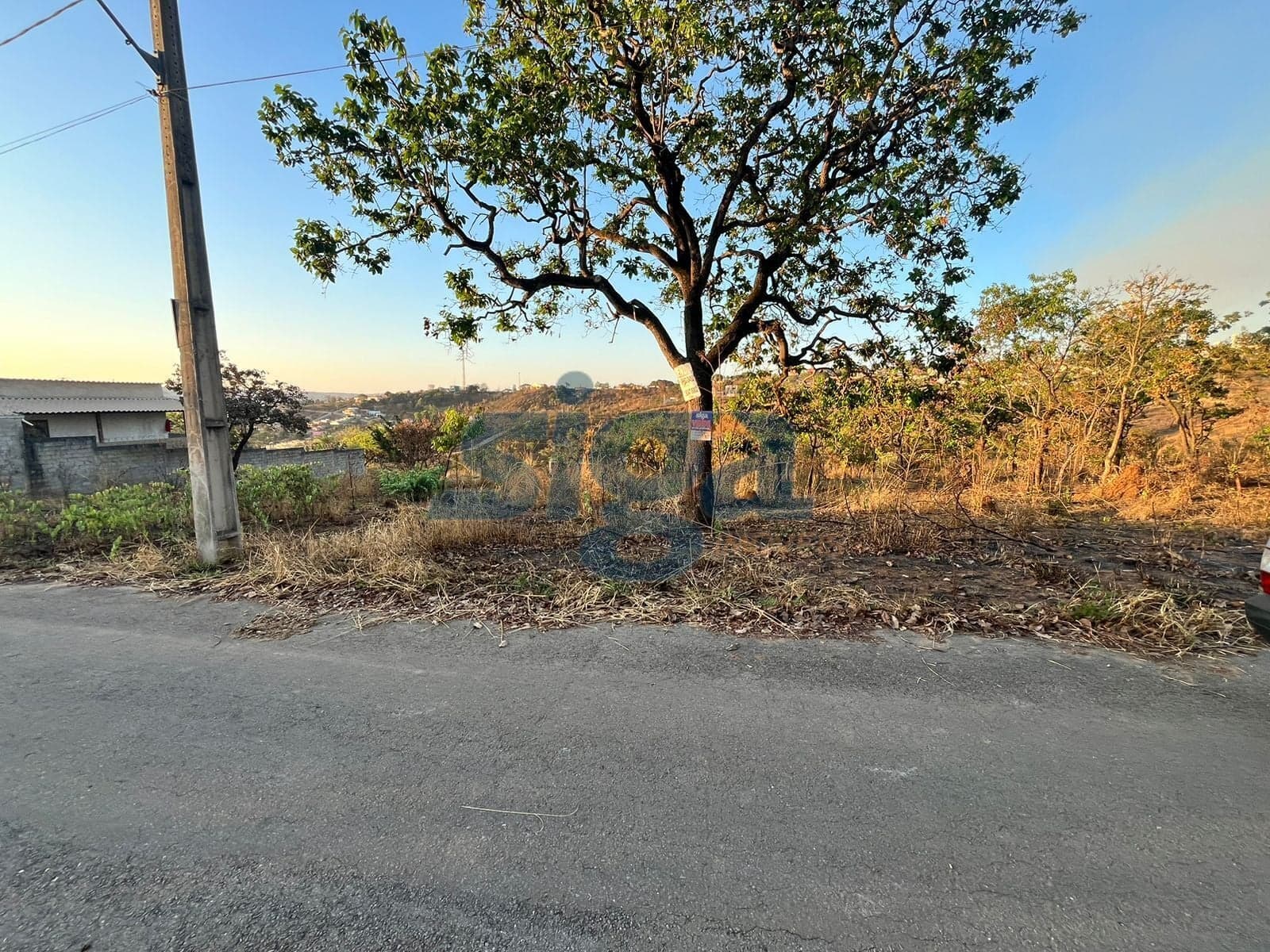 Terreno de esquina à venda no bairro São Sebastião - Matozinhos/MG