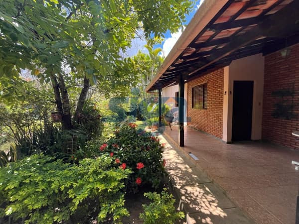 Sítio bem localizado em Ferreiras - Pedro Leopoldo/MG