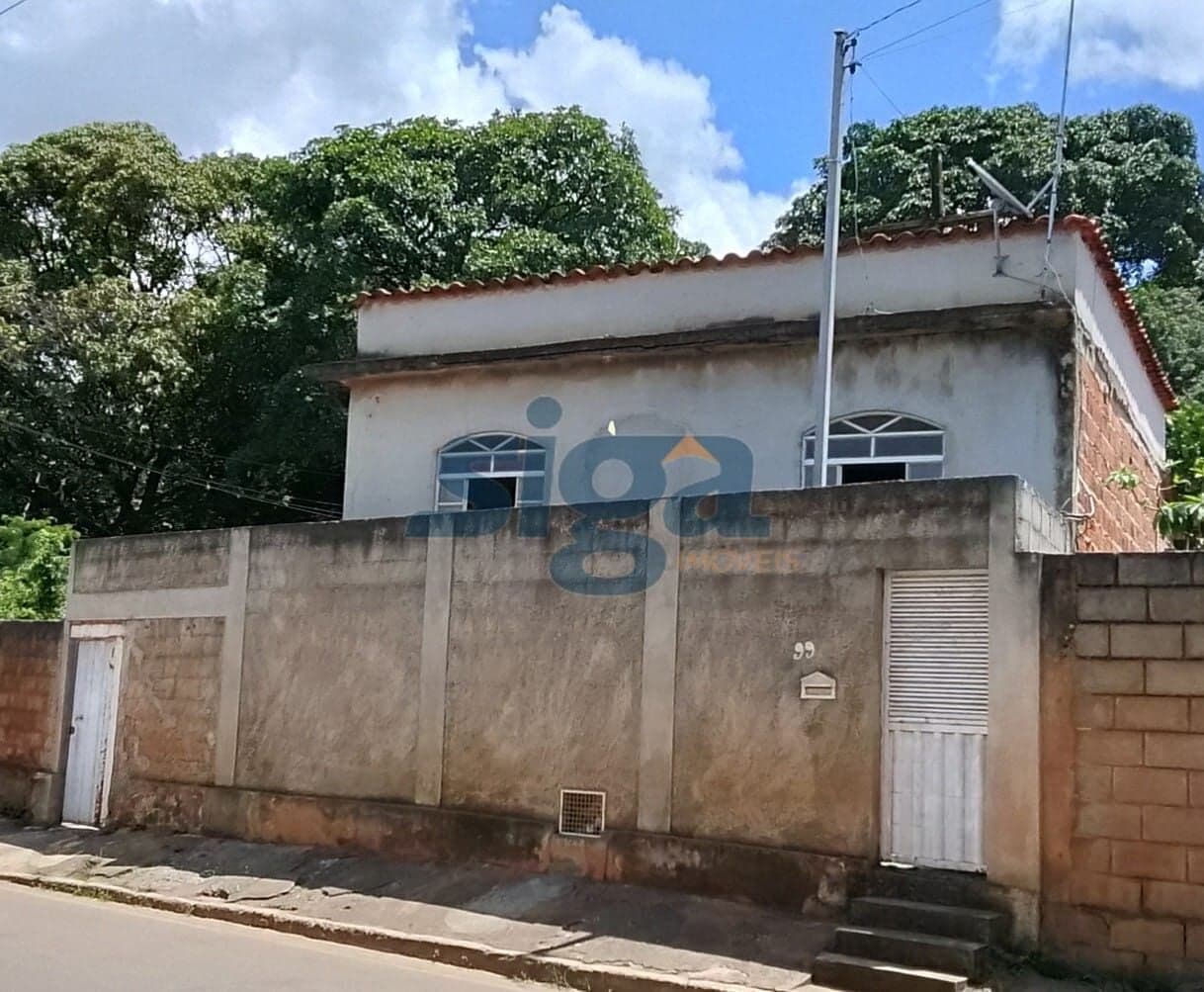 Casa em Pedro Leopoldo - Distrito Lagoa Santo Antônio
