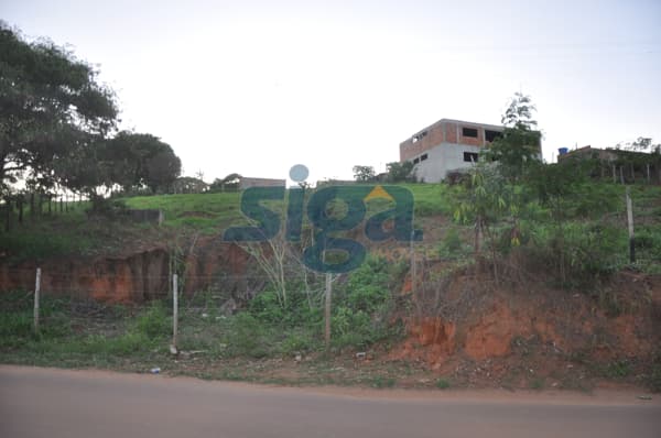 Terreno bem localizado