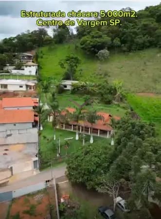 Fazenda/Sítios/Chácaras em Vargem - Centro