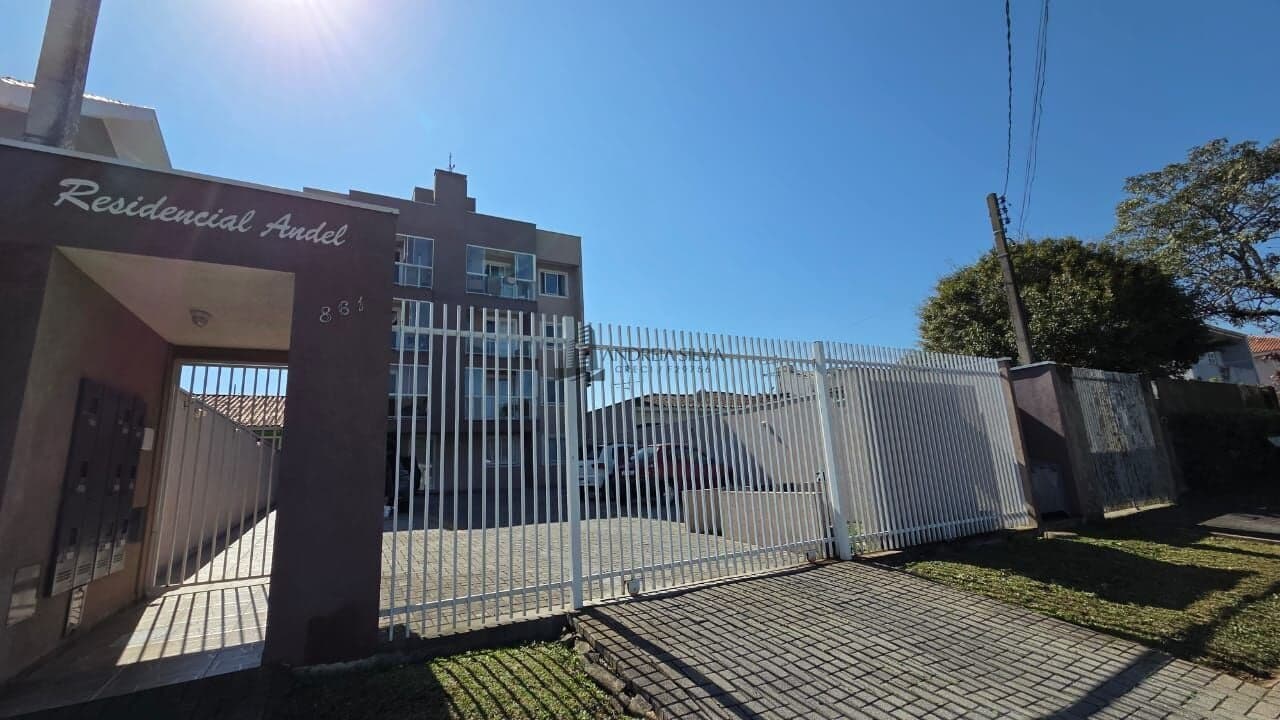 Apartamento à venda no bairro Cruzeiro em São José dos Pinhais