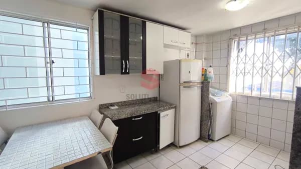 Apartamento 02 quartos, mobiliado em Sítio Cercado, Curitiba/PR
