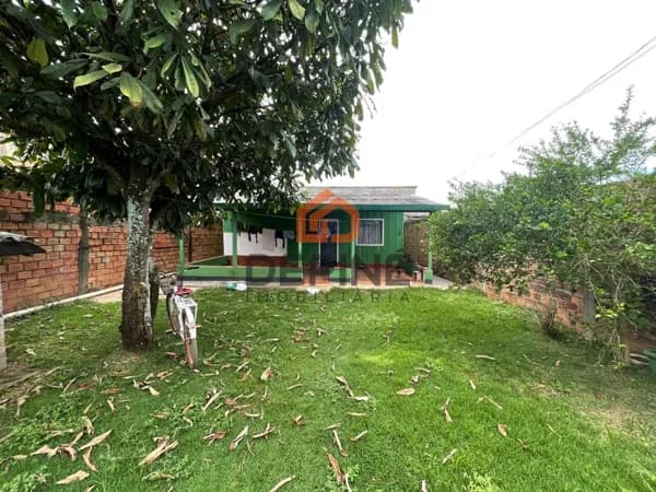 Casa de Madeira Bairro Moriá