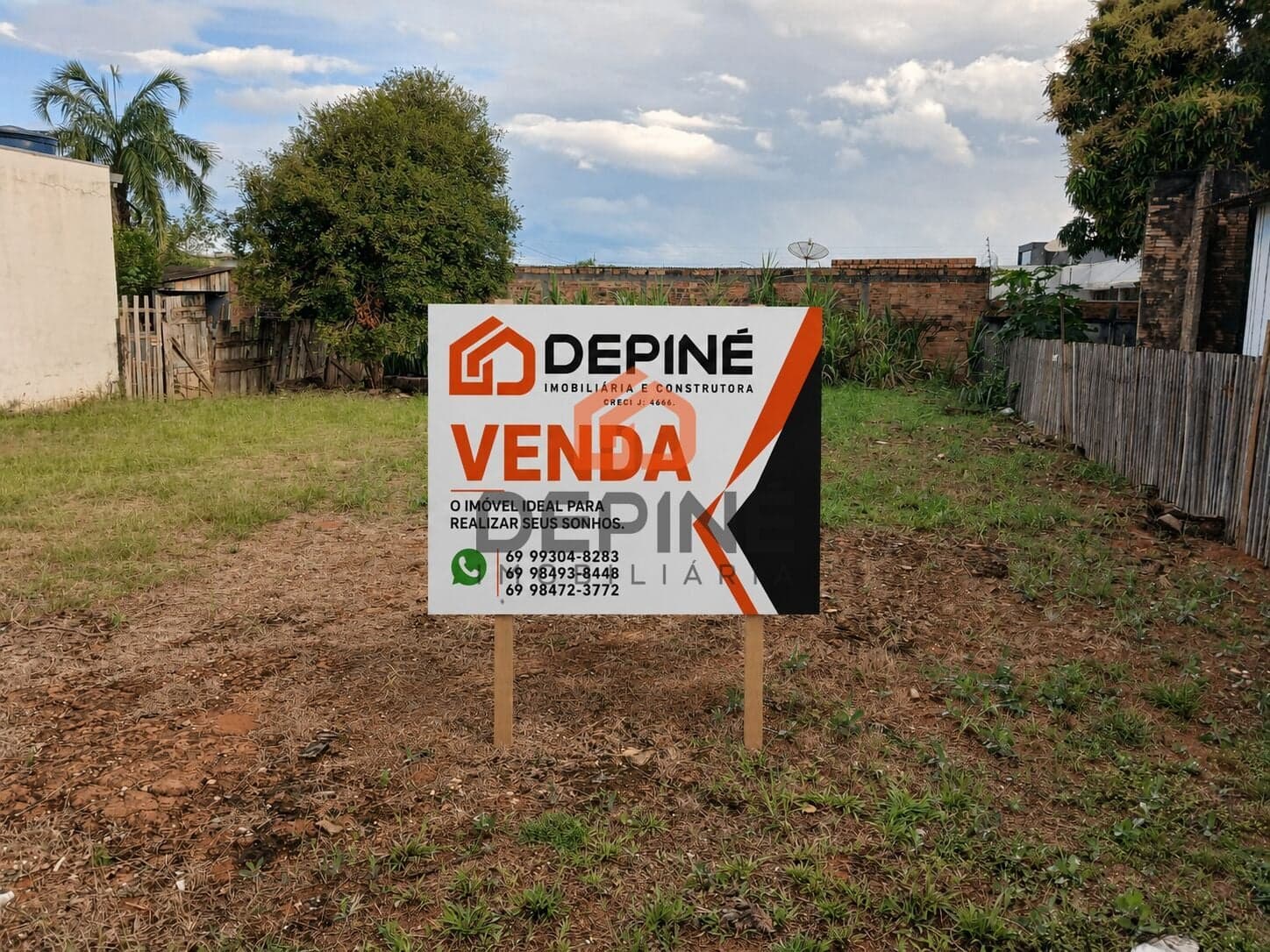 Terreno a Venda - Bairro 5º BEC