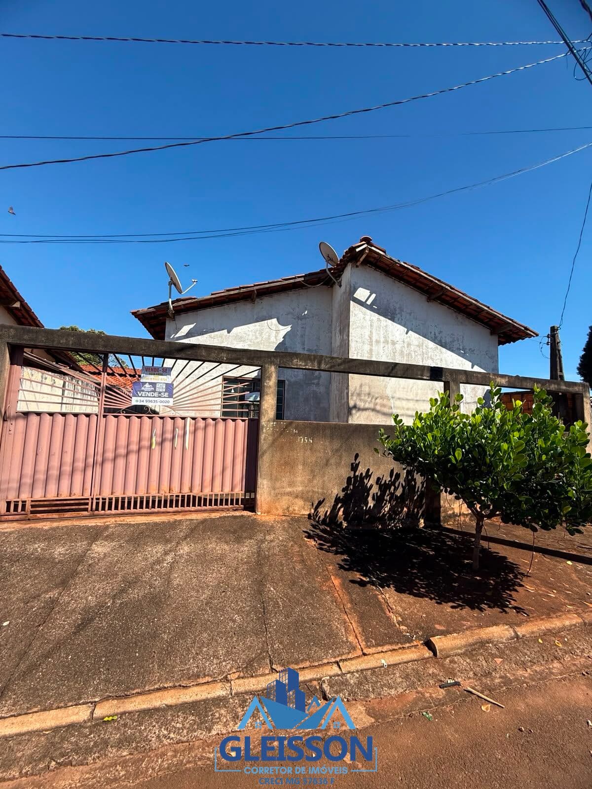 CASA ACONCHEGANTE NO BAIRRO JERONIMO MENDONÇA