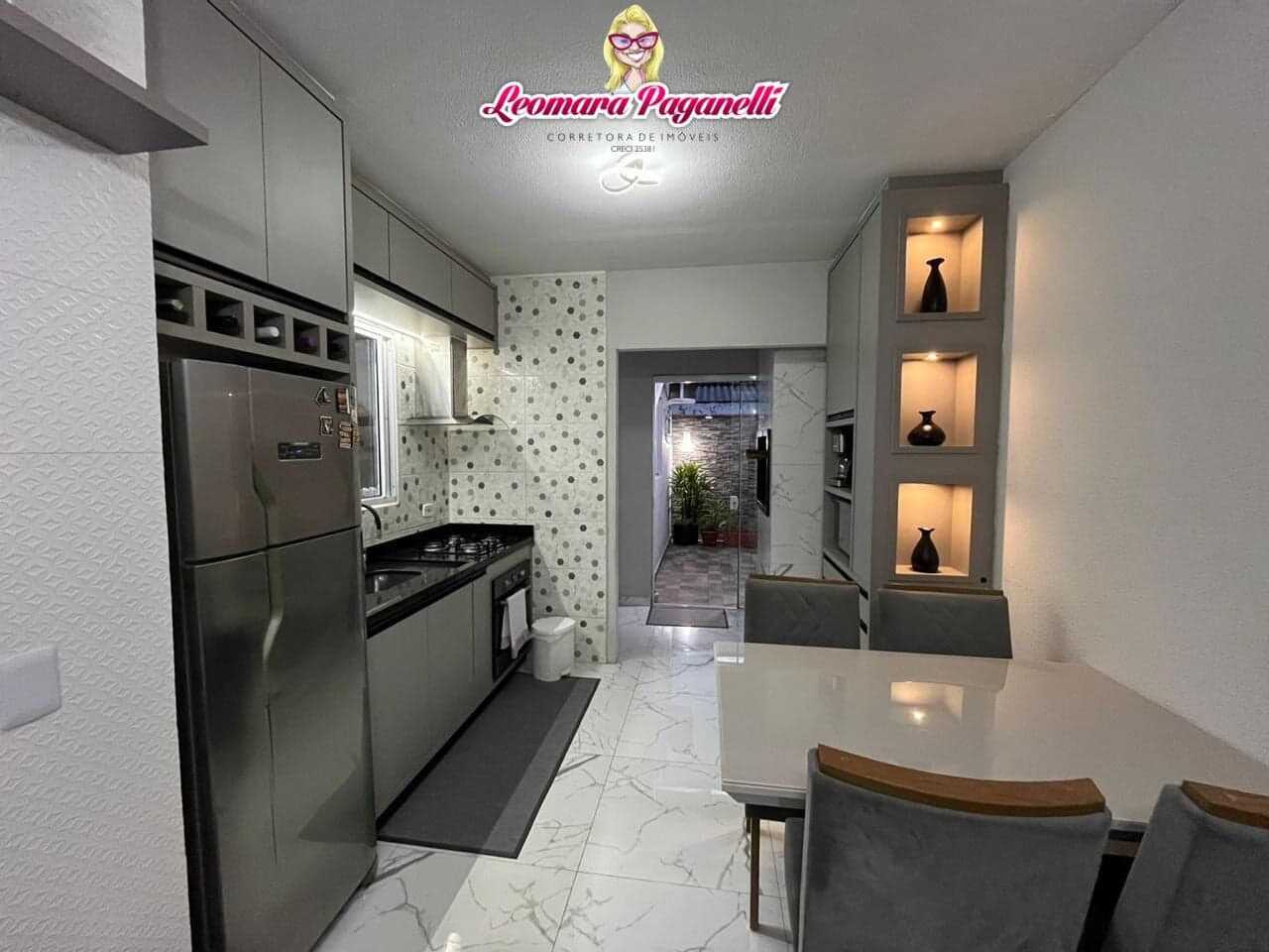 Linda Casa em Condomínio - Semi mobiliada - Moradas da Palhoça - Bela Vista - Palhoça