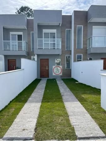 SOBRADO NOVO RIO VERMELHO!