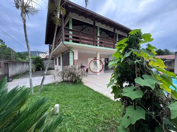 Casa em Florianópolis - São João do Rio Vermelho