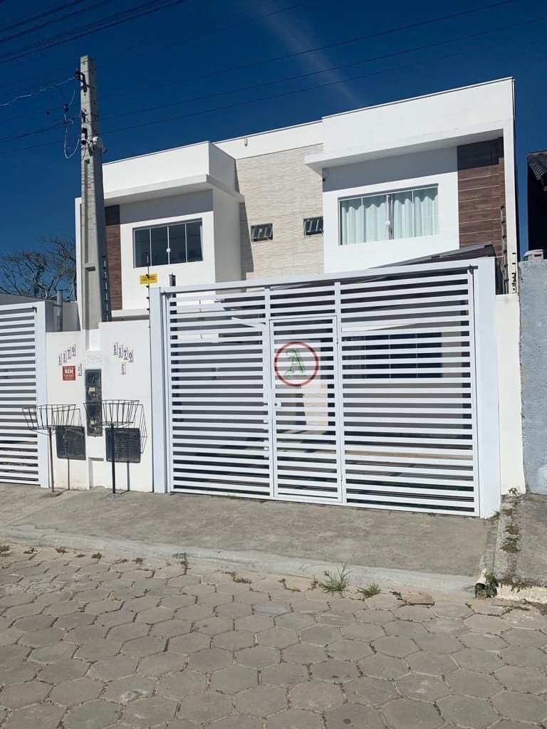 SOBRADO NOVO COM DUAS SUITES.