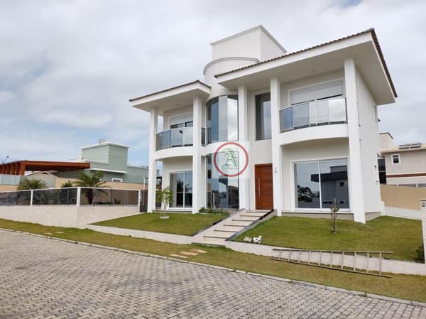 Casa em Florianópolis - São João do Rio Vermelho