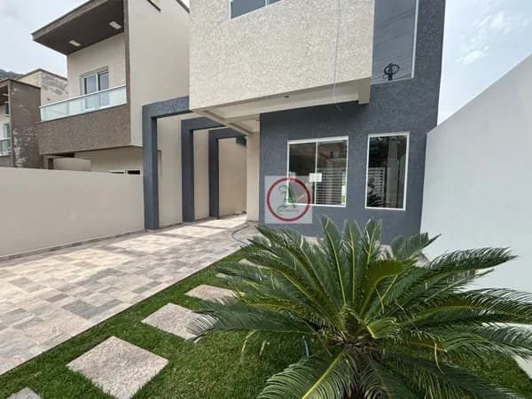 Casa Sobrado em São João do Rio Vermelho, Florianópolis/SC