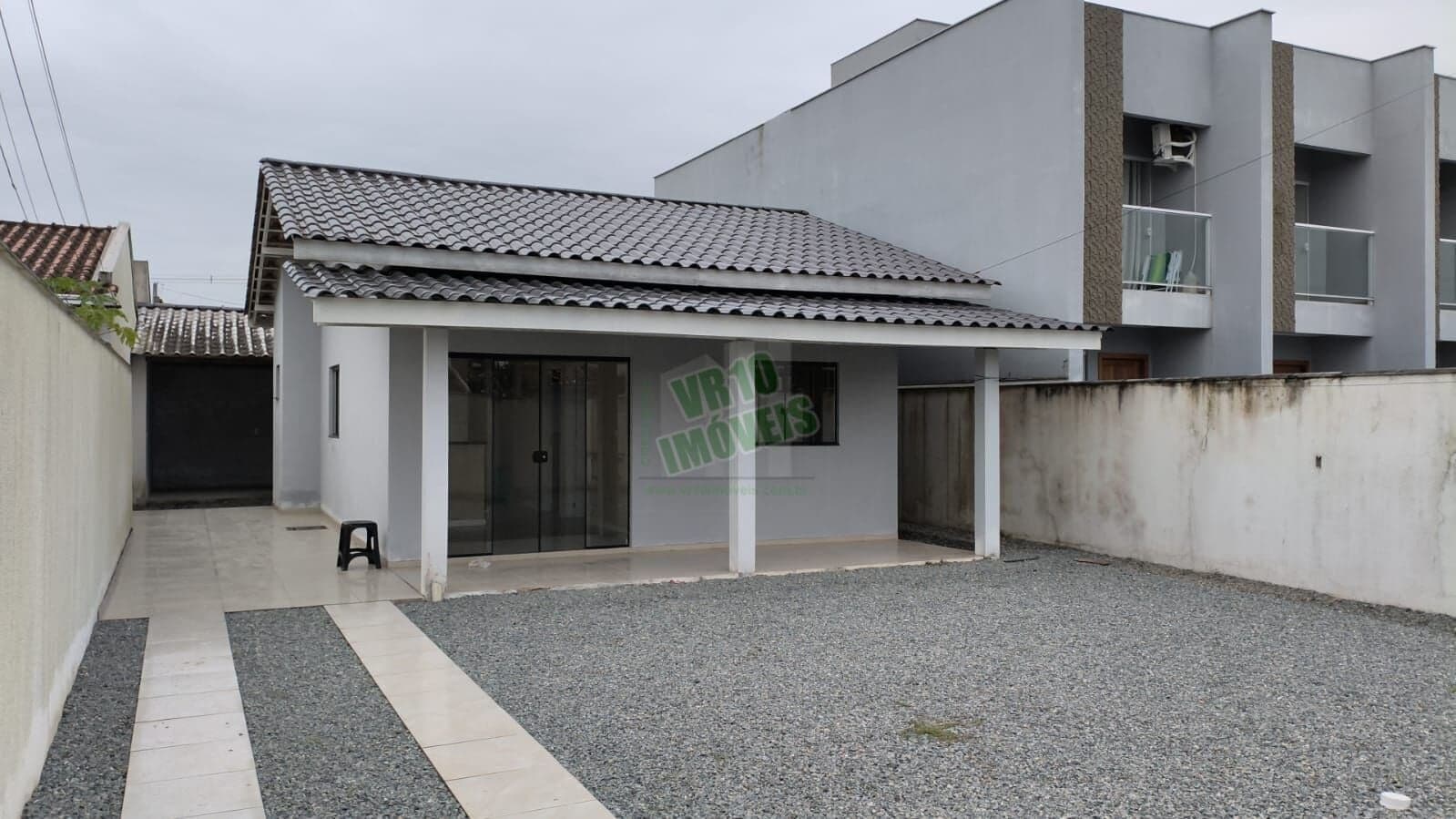 Casa em Araquari - Volta Redonda