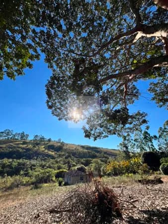 Fazenda/Sítios/Chácaras em Desterro de Entre Rios - Centro