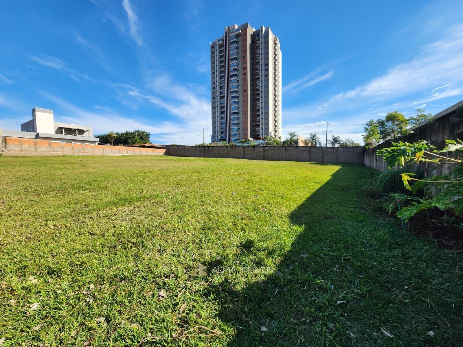 Lote à Venda no Condomínio Royal Park – Ribeirão Preto/SP