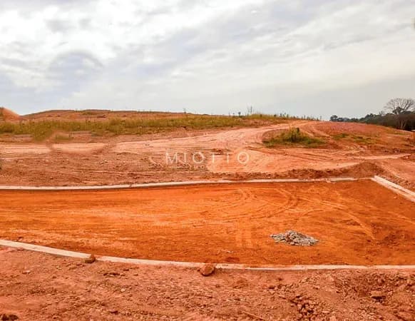 Terreno de 1507m² no TAMBORÉ JUNDIAÍ por R$ 1.600.000