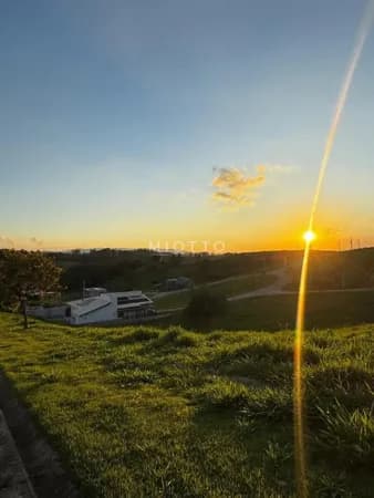 Terreno de 1000m² à venda no Condomínio Terra Caxambu Jundiaí – Vista incrível e projeto aprovado