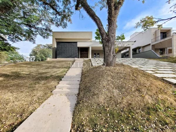 Casa com 4 suítes no condomínio FAZENDA SERRAZUL por R$ 4.950.000
