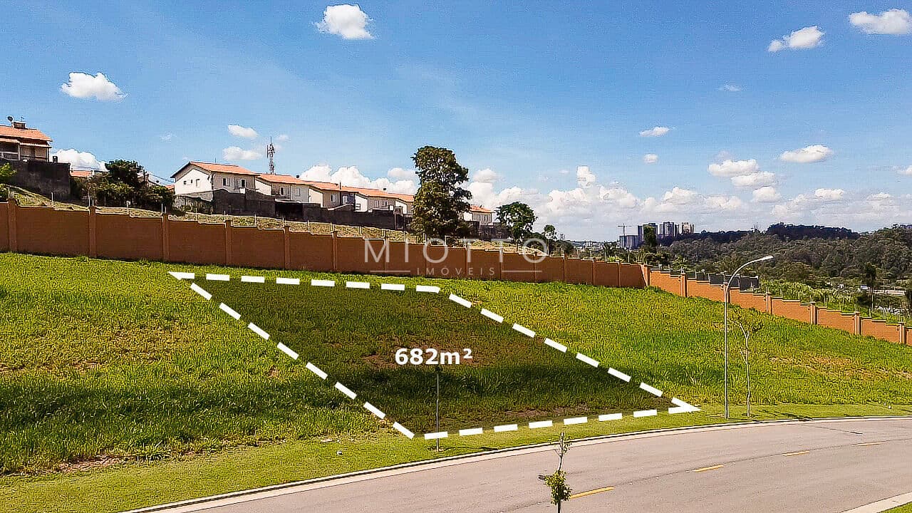 Terreno 682m² à venda no Alphaville Jundiaí 2 – Vista e Privacidade