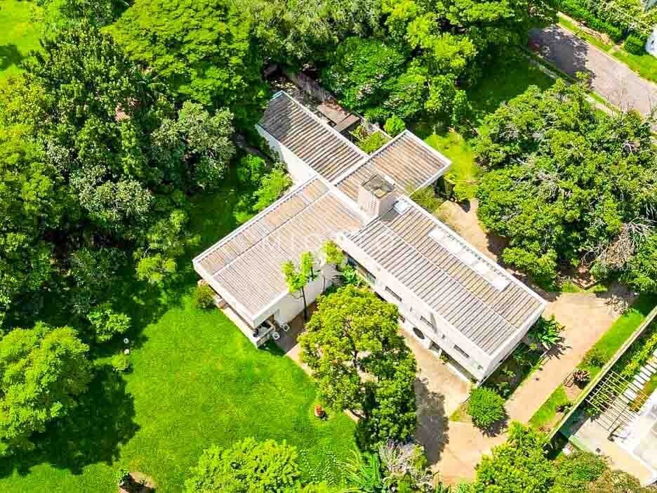 Casa com 3 dormitórios à venda, 472 m² por R$ 3.850.000 - Chácara Malota - Jundiaí/SP
