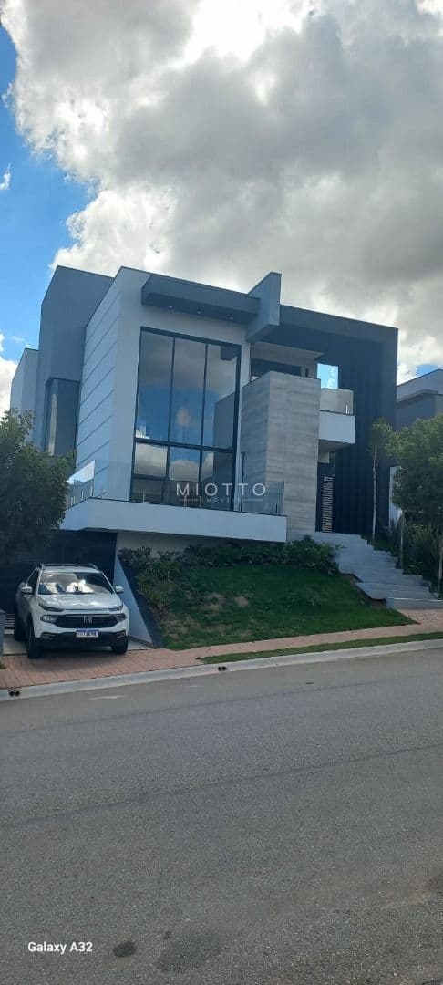 Casa com 4 dormitórios à venda, 320 m² por R$ 4.360.000 - Brisas do Lago - Jundiaí/SP