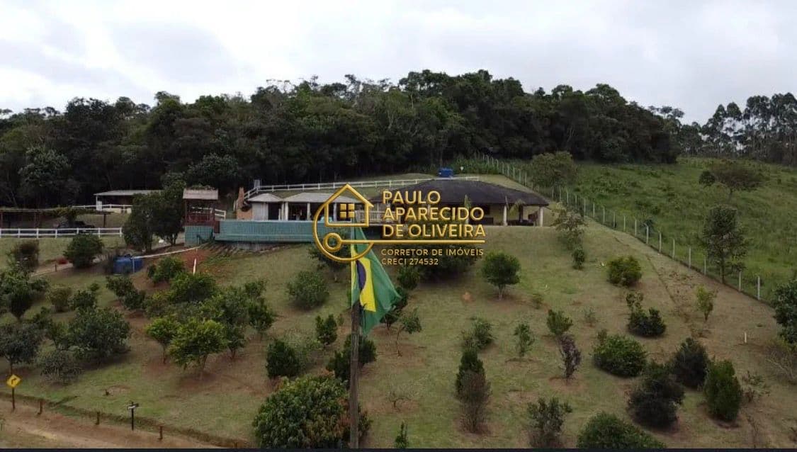 SÍTIO 22.600M² EM PARAIBUNA/SP: LAZER E NATUREZA