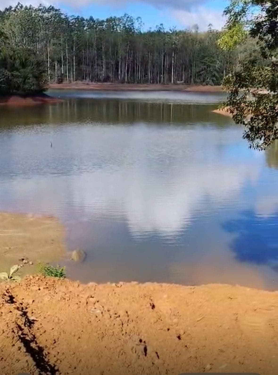 TERRENO BARRAGEM DO PINHAL COM ACESSO AGUA