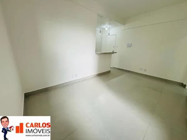 LINDO SALA LIVING REFORMADO NA PRAIA DO EMBARÉ