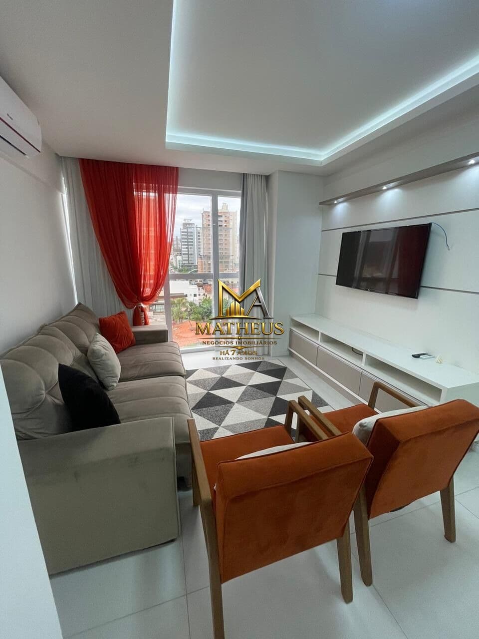 💎 LOCAÇÃO ANUAL EM MEIA PRAIA | 3 SUÍTES | MOBILIADO | 400M DO MAR 💎