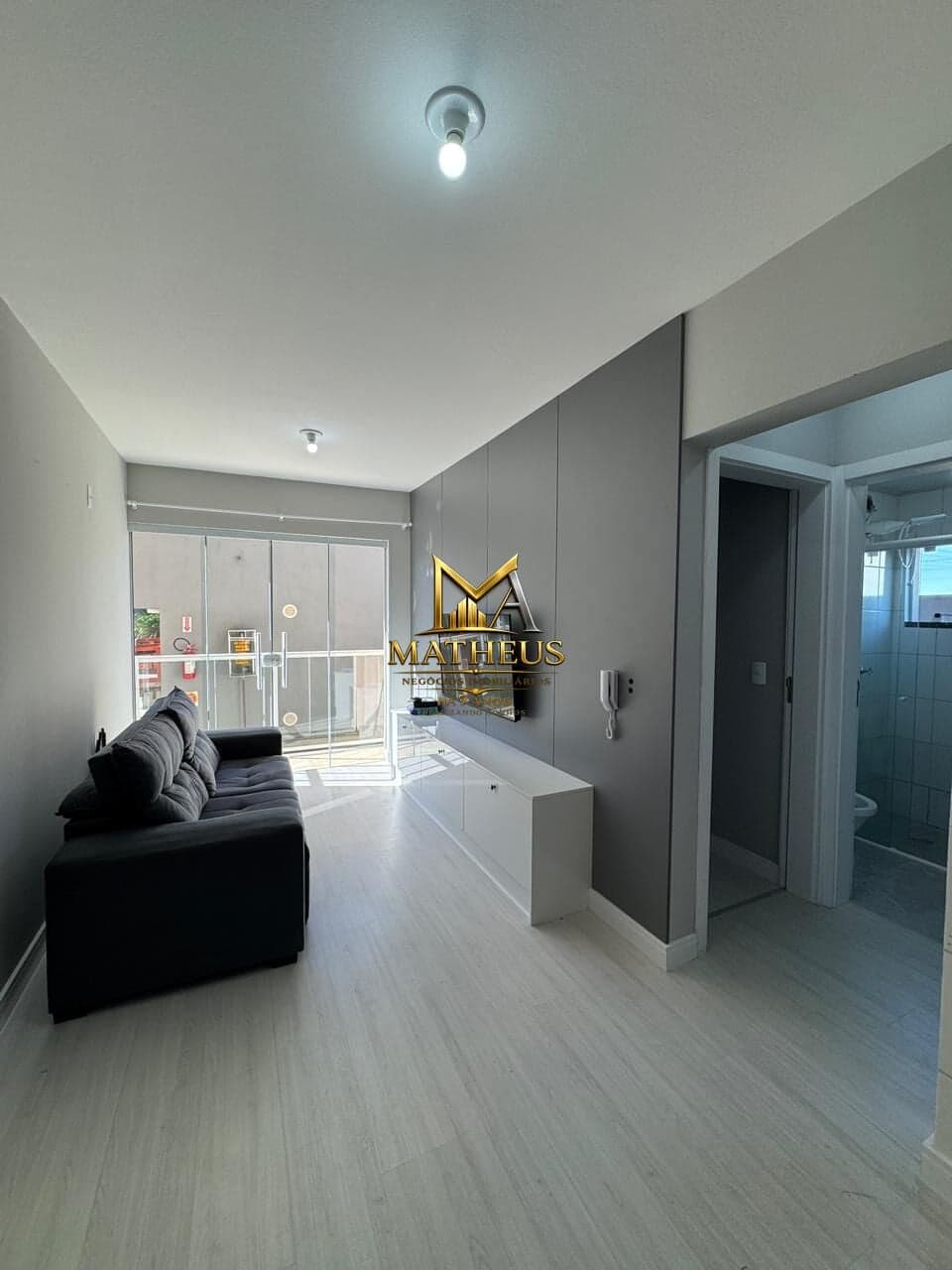 🏡 PRONTO PARA MORAR EM TIJUCAS – MOBILIADO E COM CONDIÇÕES FACILITADAS!