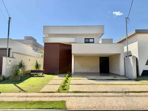 Sobrado com 4 quartos a venda condomínio Jardins Bolonha