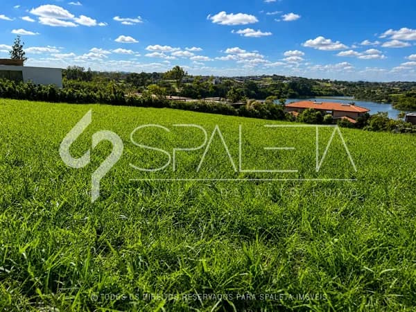 Lote à venda na Fase 3 com vista lago da Fazenda da Grama em Itupeva