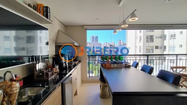 Apartamento alto padrão com 240 mtsº Porteira Fechada na Santa Teresinha