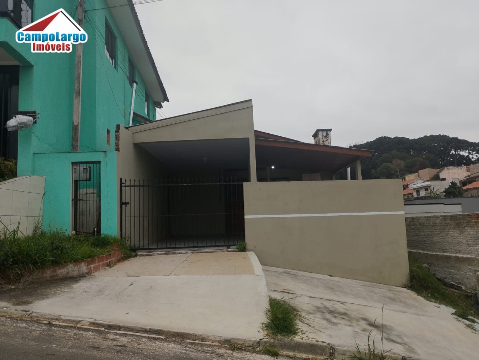 Casa em Campo Largo - Jardim Esmeralda