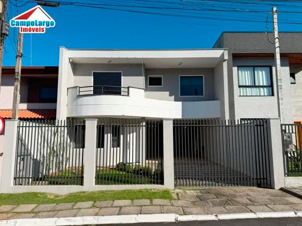 Sobrado no Residencial Ouro Verde