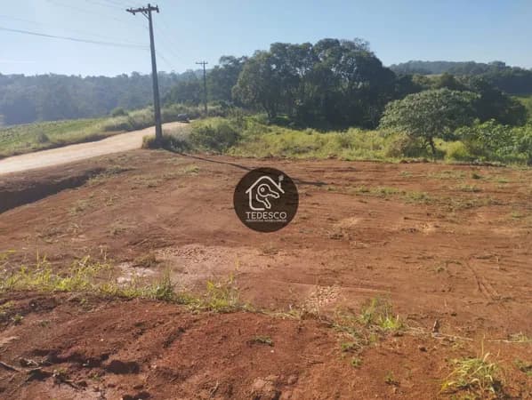 Fazenda/Sítios/Chácaras em Ibiúna - Lageadinho