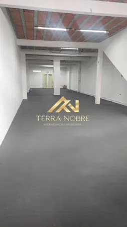 Salão Comercial para Locação com 150m² – Excelente Oportunidade em Carapicuíba