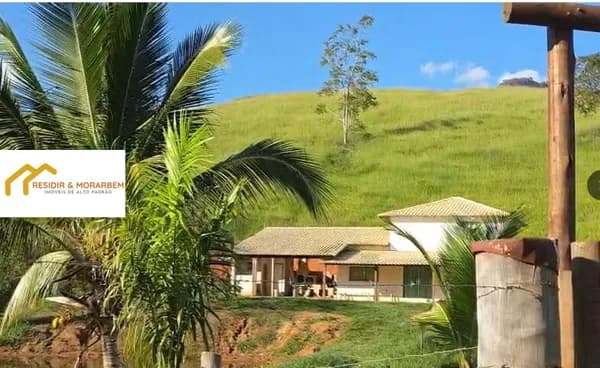 Sítio com exelente casa sede a 4 Km de São Fidélis/RJ
