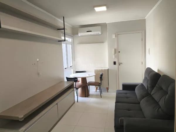 Apartamento semi-mobiliado com 2 dormitórios!