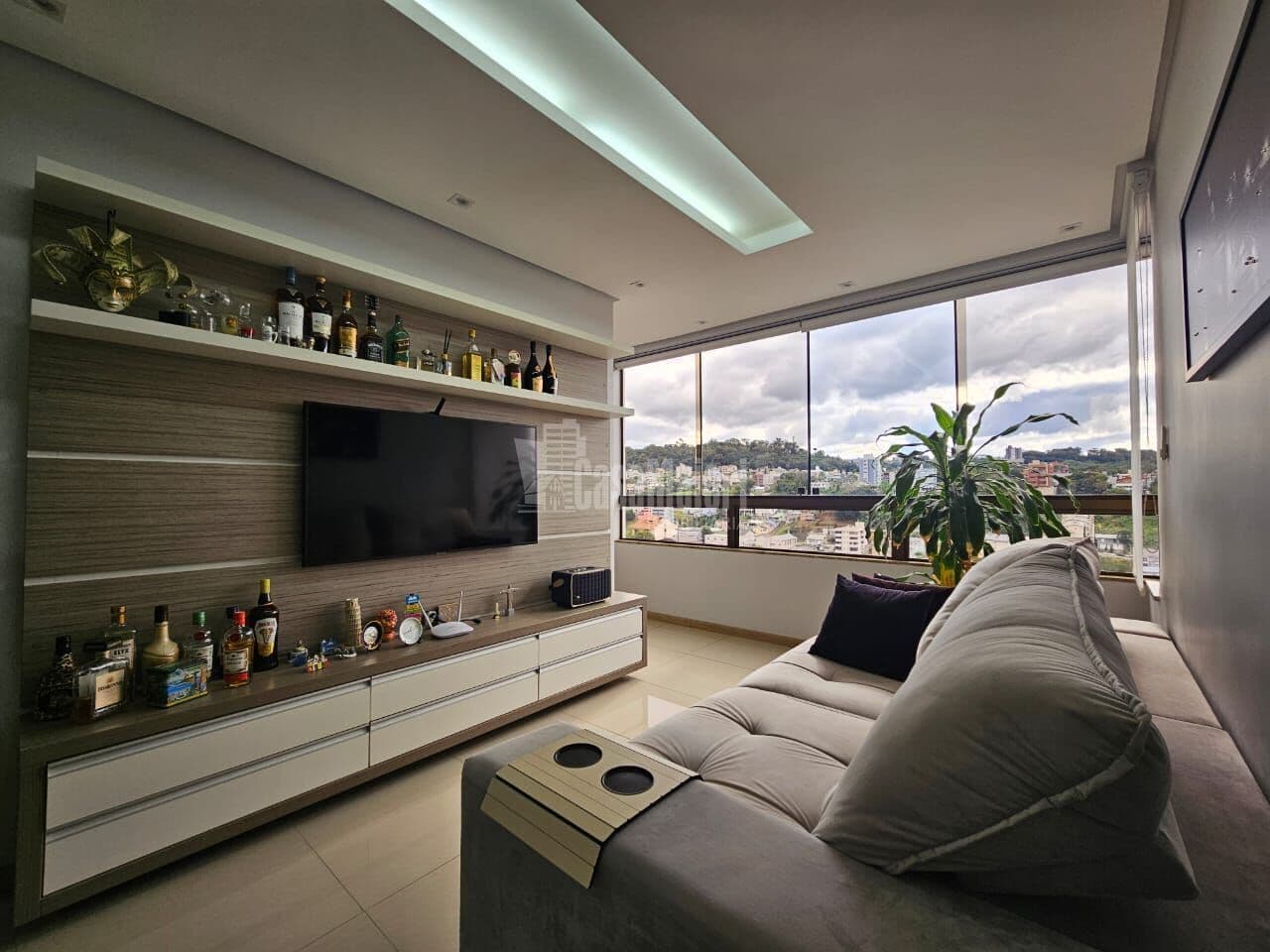 Apartamento mobiliado com suíte e 2 vagas de garagem!