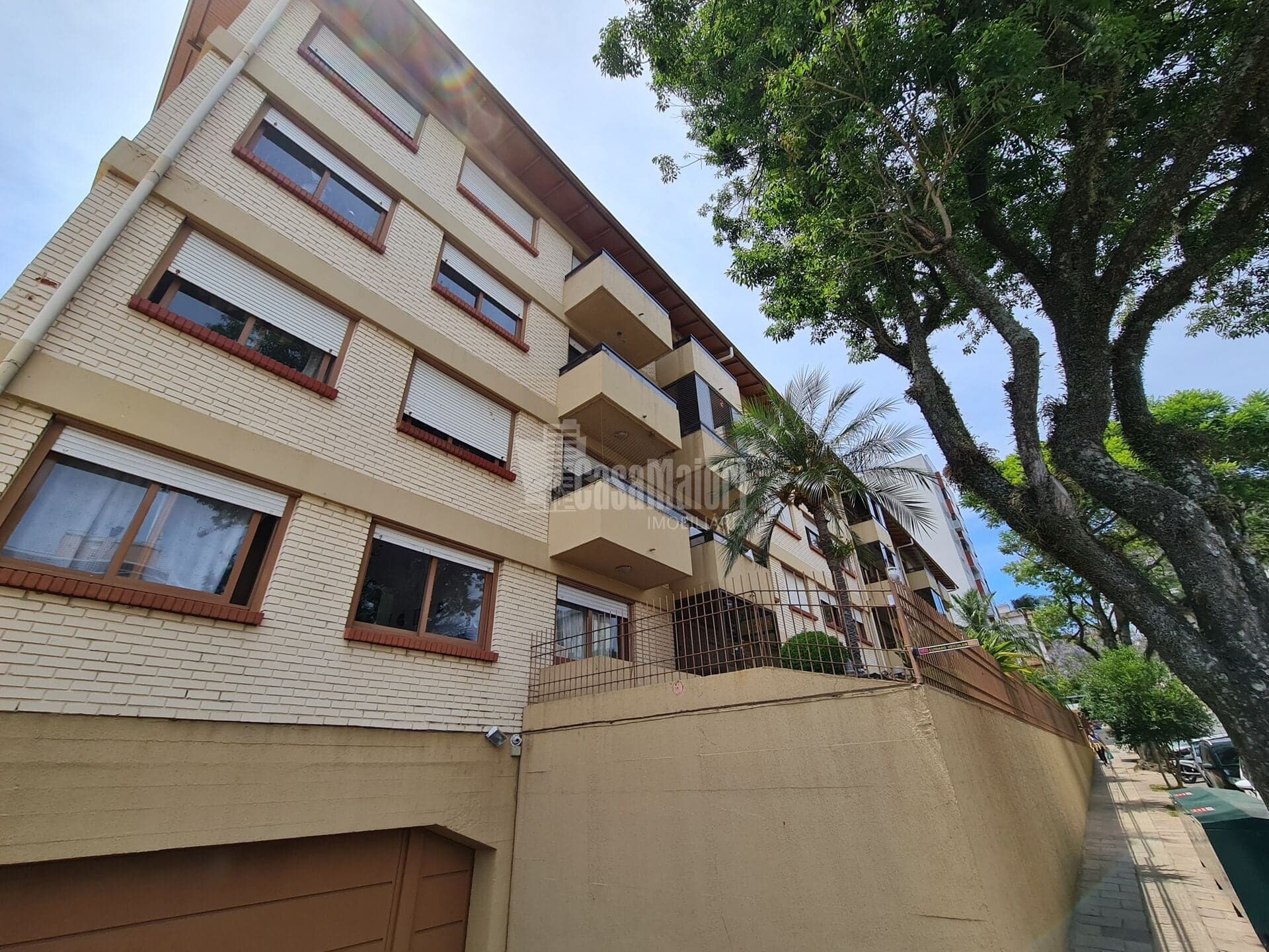 Apartamento de 3 dormitórios no Centro
